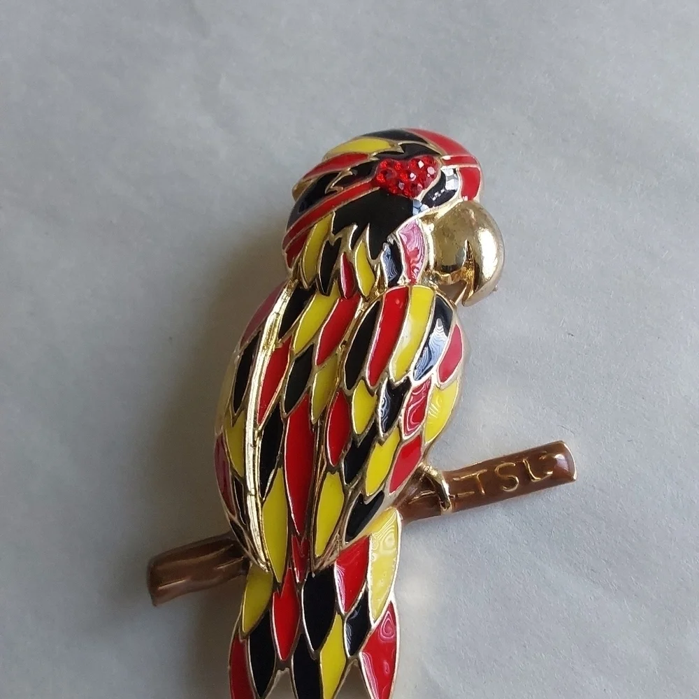 VINTAGE PARROT PIN BROOCH & PENDANT‎
